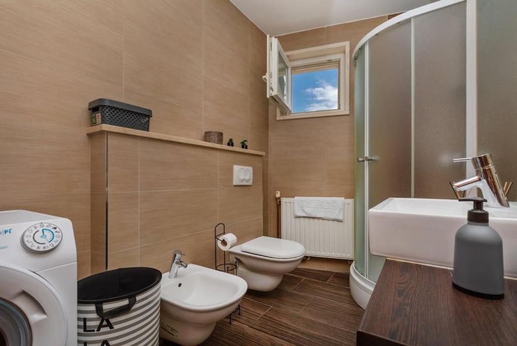 Stylish Two Bedroom Apartment&Garage Parking Place Dubrovnik Exterior foto
